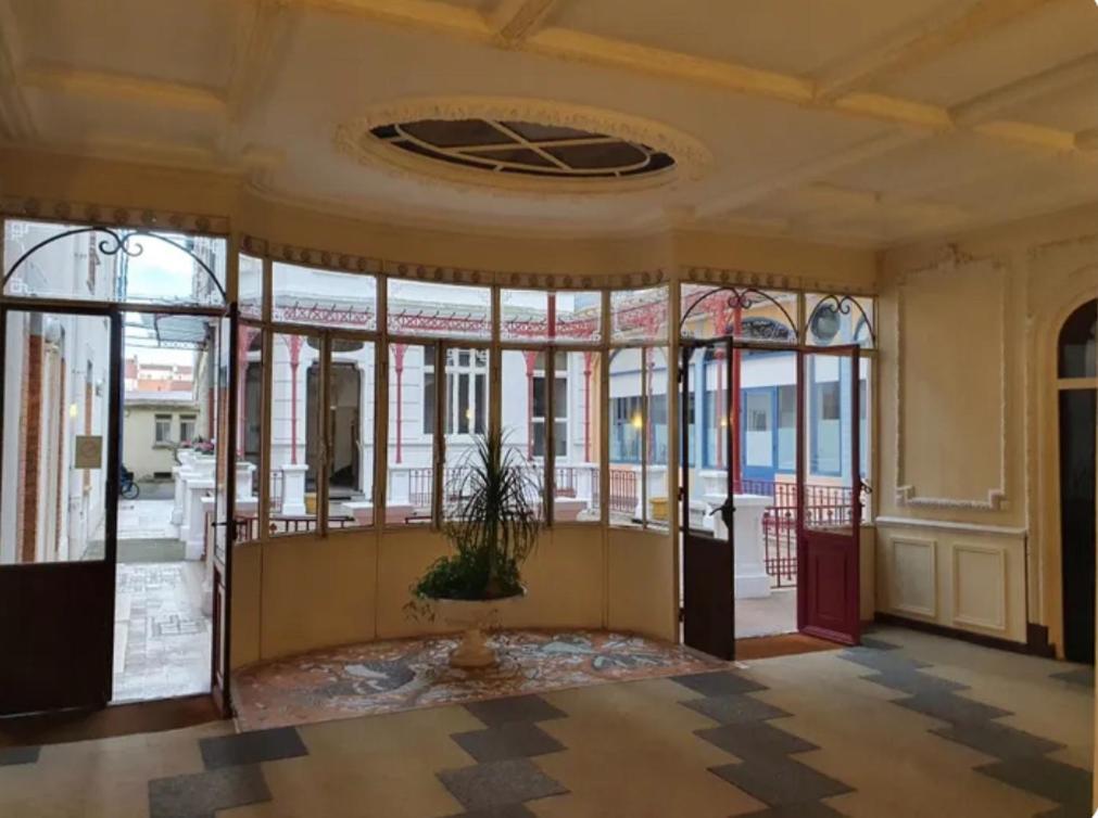 Le Splendid - Hypercentre - Proche Opera & Parcs - Thermes Vichy Exterior photo